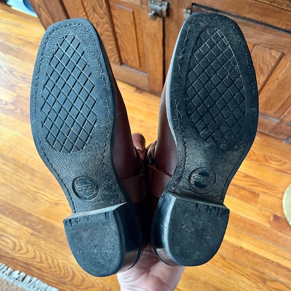 Women’s Frye Harness 8R Boots - Picture 7 of 7